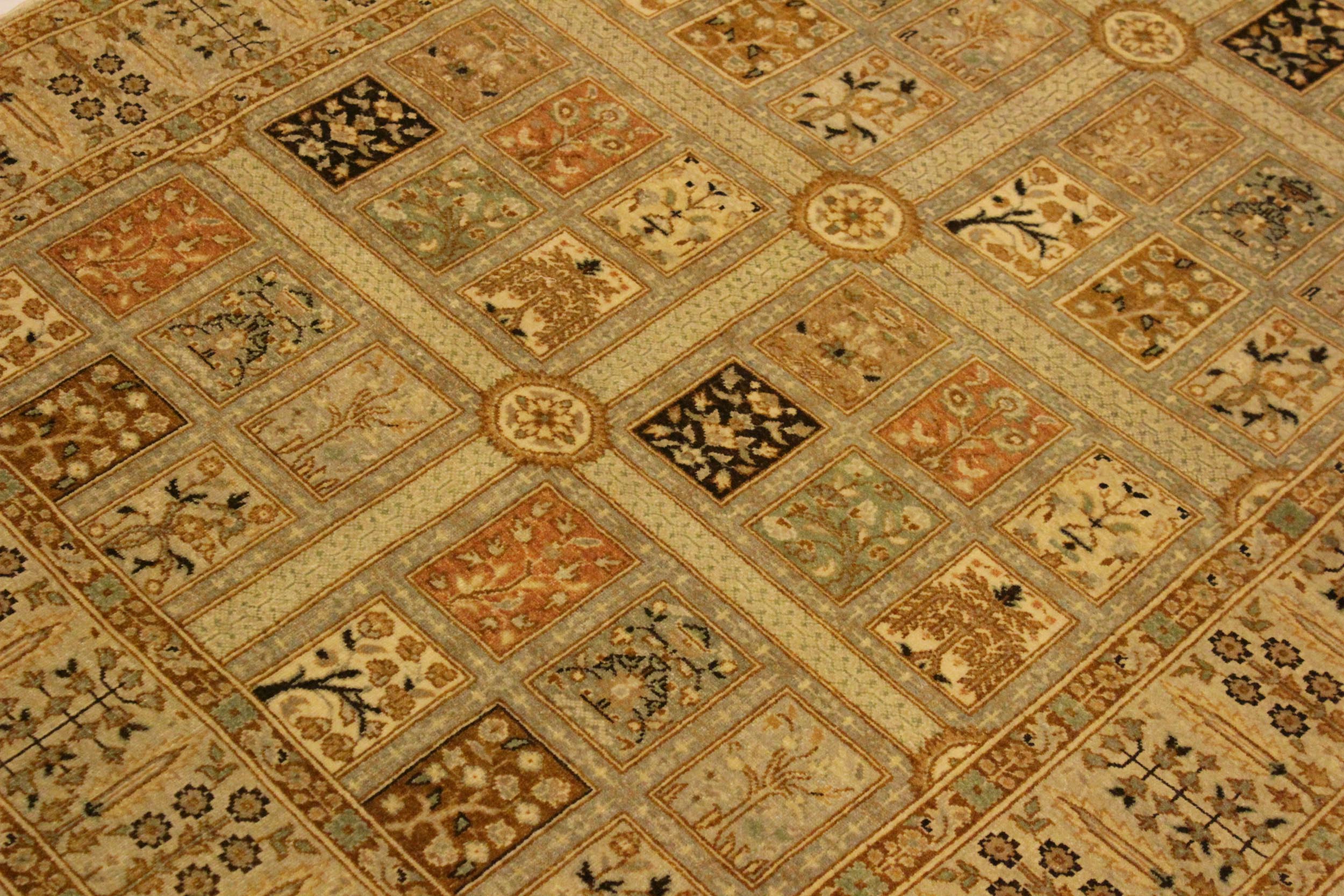 handmade Transitional Design Lt. Tan Lt. Gray Hand Knotted RECTANGLE 100% WOOL area rug 4' x 6'