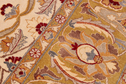 handmade Traditional  Ivory Lt. Green Hand Knotted RECTANGLE 100% WOOL area rug 9' x 12'