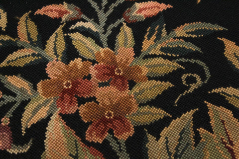 http://www.images.arshsrugs.com/A5387_4.jpg