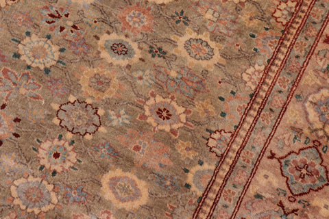 handmade Traditional Kafkaz Lt. Green Tan Hand Knotted RECTANGLE 100% WOOL area rug 6' x 9'