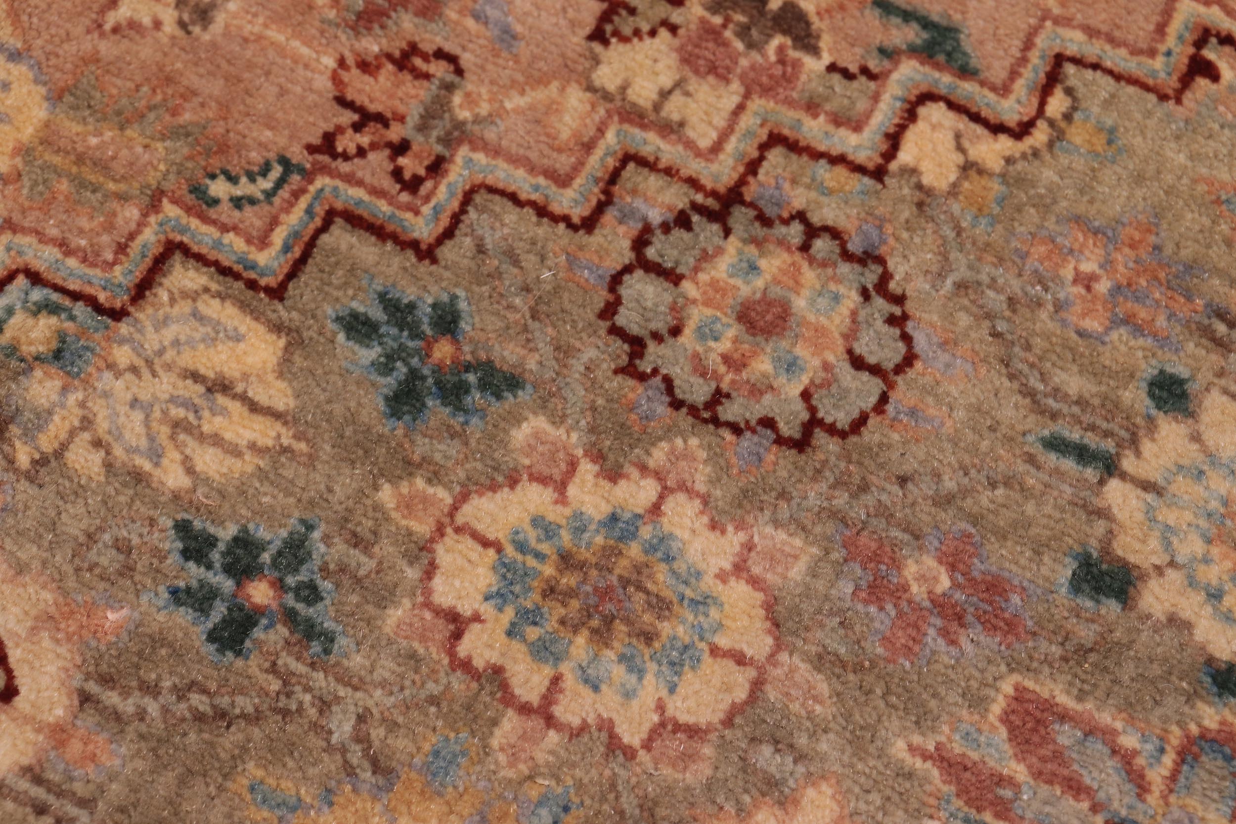 handmade Traditional Kafkaz Lt. Green Tan Hand Knotted RECTANGLE 100% WOOL area rug 6' x 9'
