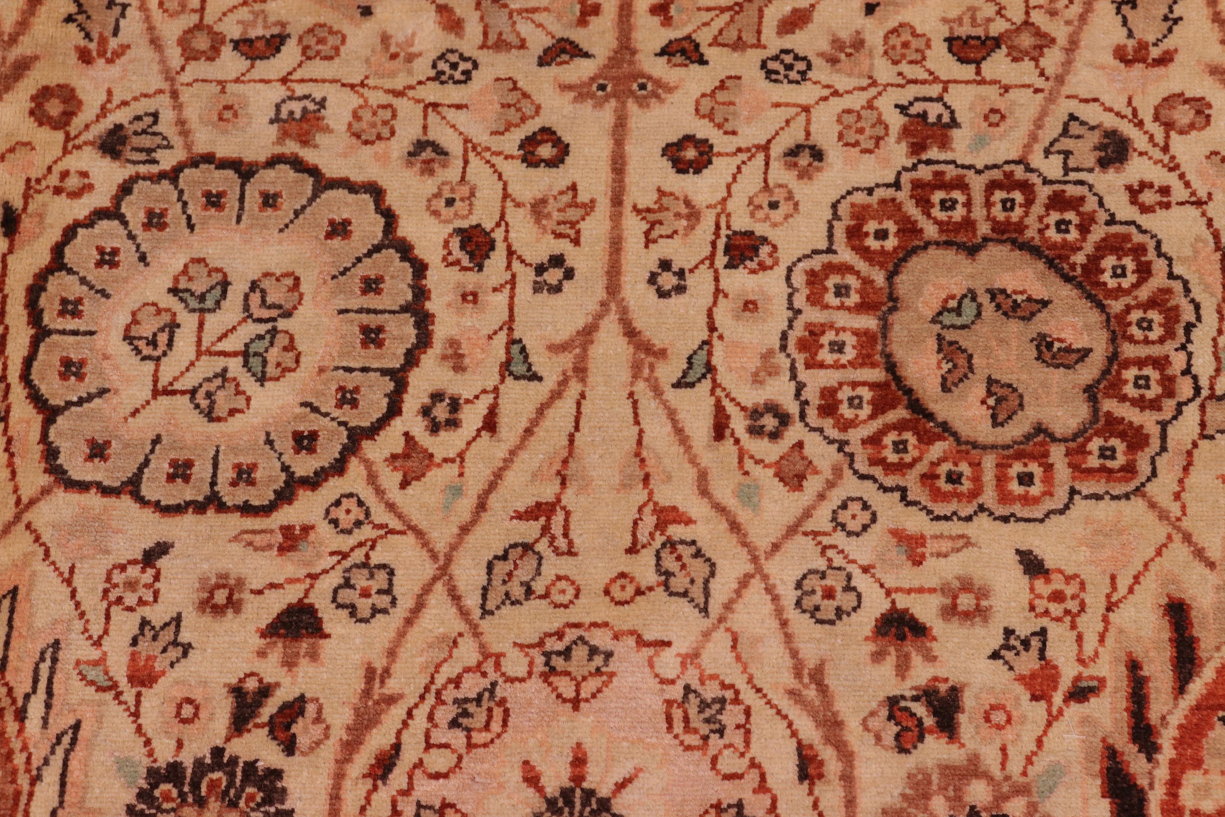 handmade Traditional Design Lt. Tan Lt. Tan Hand Knotted RECTANGLE 100% WOOL area rug 8' x 10'