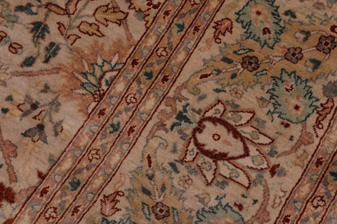 handmade Traditional  Lt. Tan Lt. Tan Hand Knotted RECTANGLE 100% WOOL area rug 8' x 10'