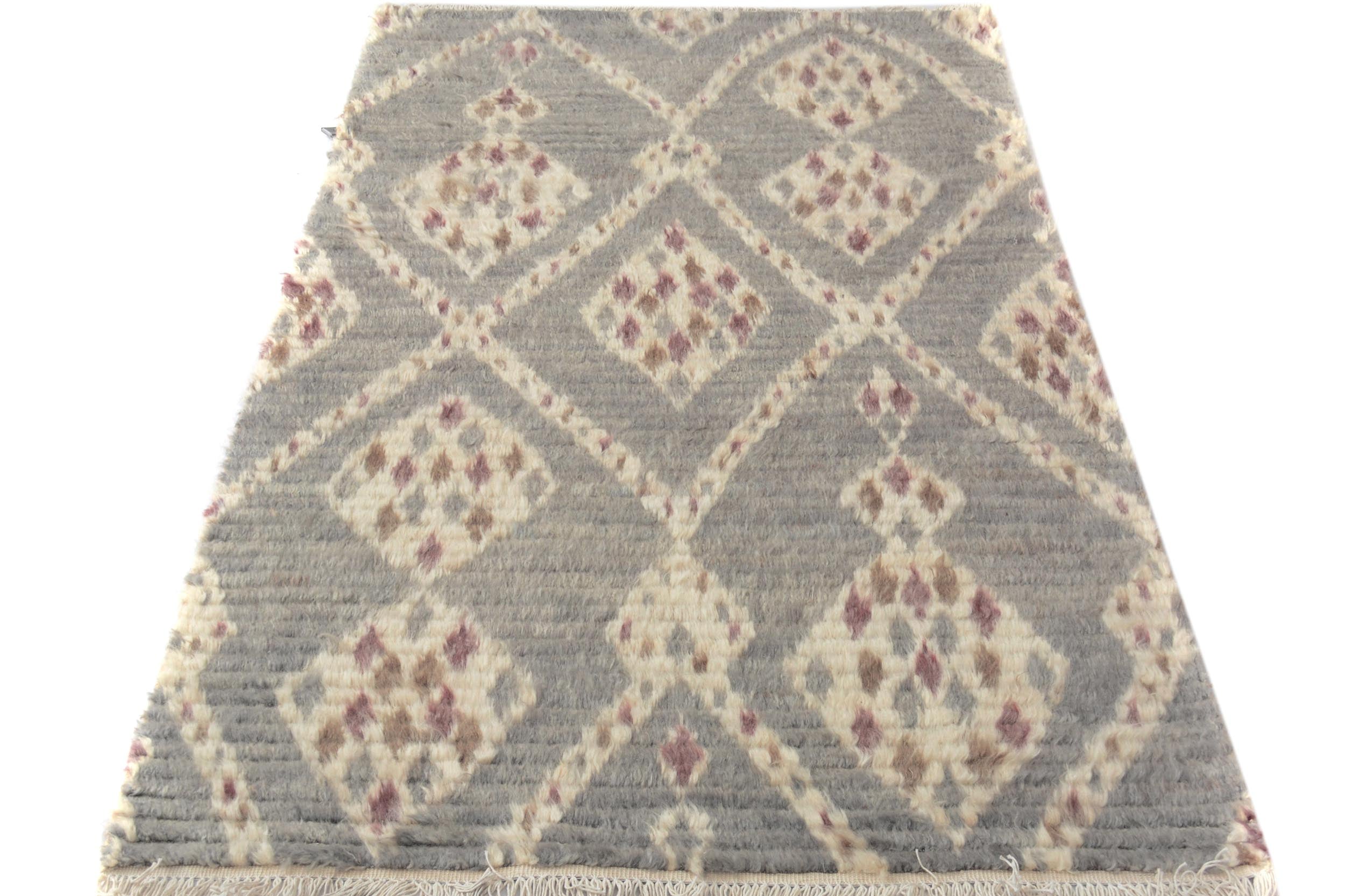 handmade Geometric Moroccan Gray Ivory Hand Knotted RECTANGLE 100% WOOL area rug 4' x 6'