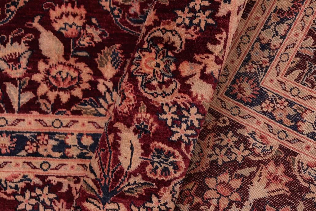 Antique Glenda Aubergine/Aubergine Wool Rug - 8'0'' x 9'11''