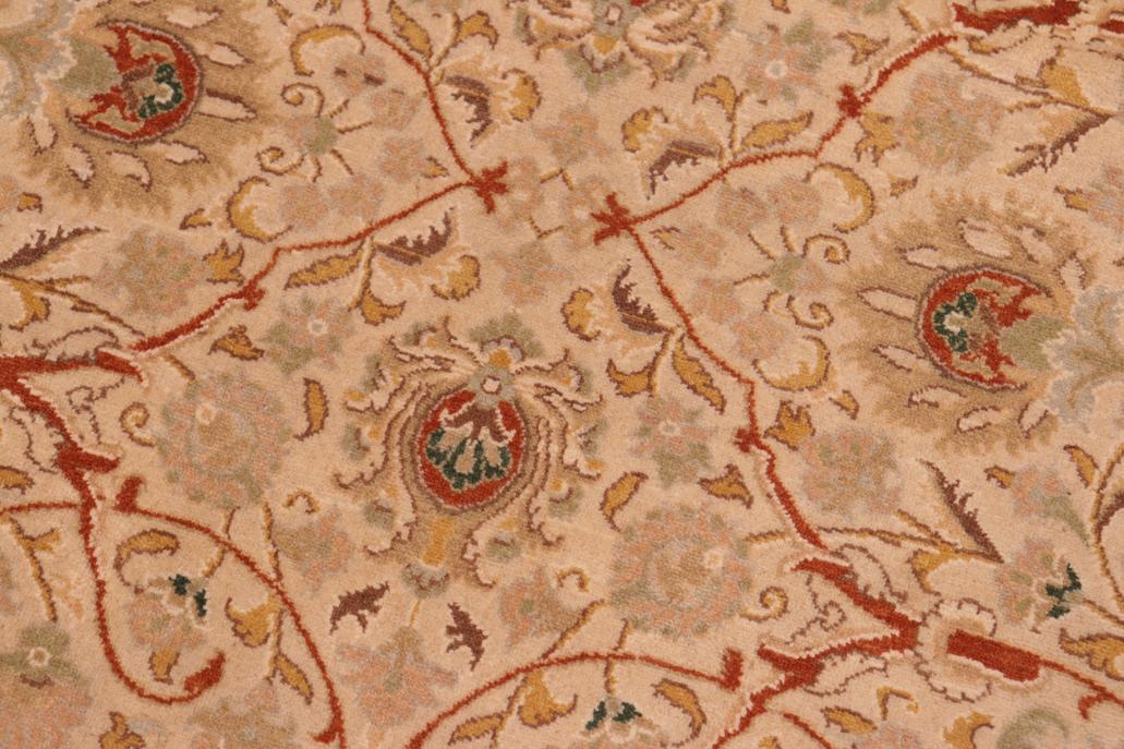 Vintage Taj Lydia Ivory/Green Wool Rug - 8'0'' x 10'2''